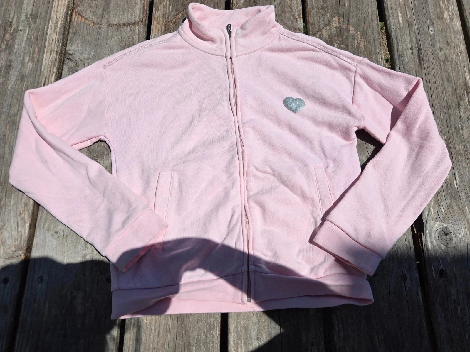 Sweat – photo 5